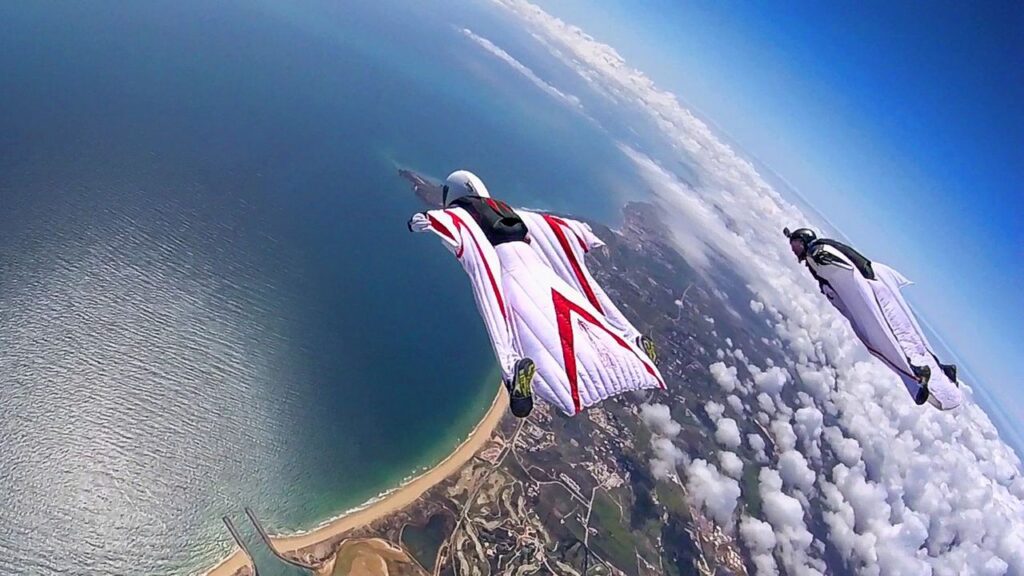 Voo com wingsuit